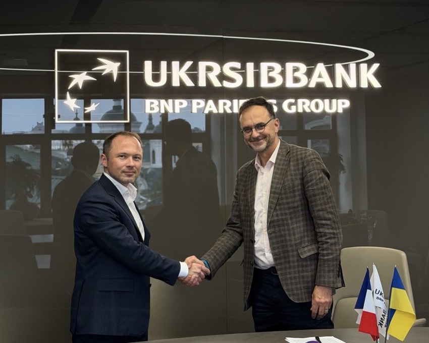 Фінтех-інфраструктура Activitis та Ukrsibbank підписали меморандум про стратегічне партнерство задля розвитку доступних фінансових рішень для українського бізнесу